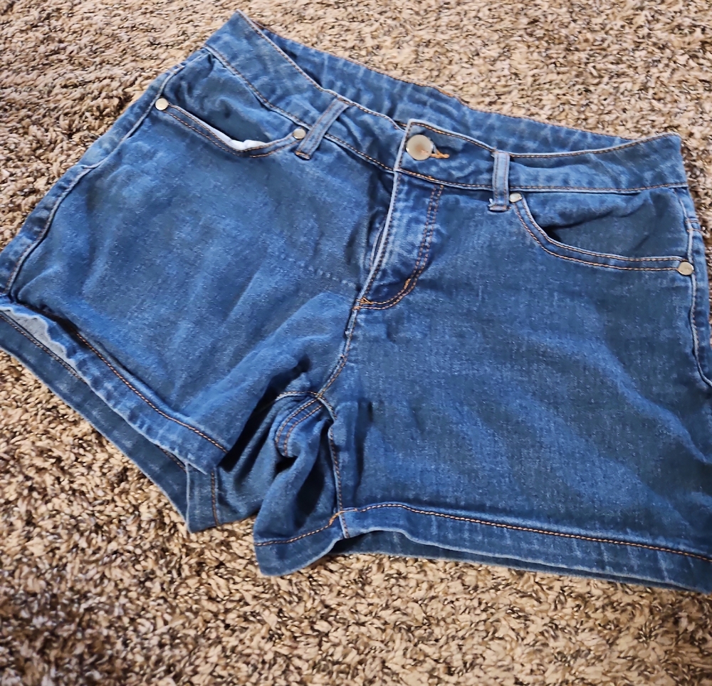 Faded Glory Blue Denim Mid-Rise Jean Shorts